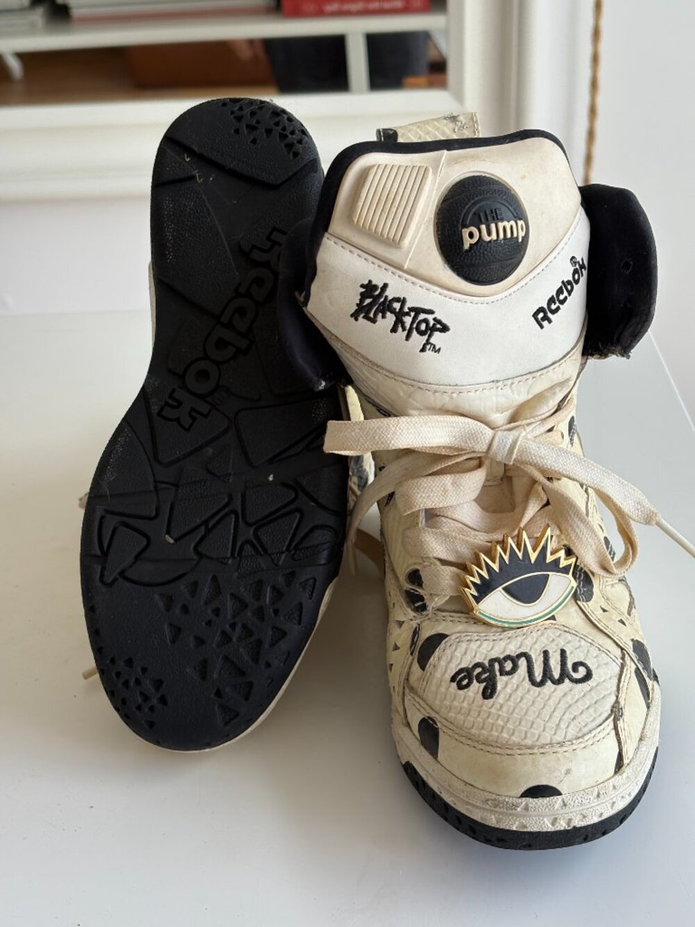 Retro Reebok Pump High Tops - Picture 3 of 10
